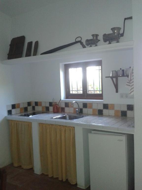 Cortijo Nuevo Alojamiento Rural Cuevas del Becerro Phòng bức ảnh