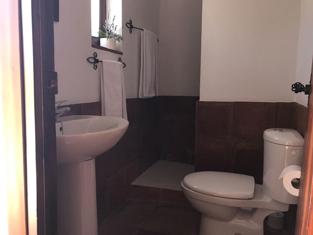 Cortijo Nuevo Alojamiento Rural Cuevas del Becerro Ngoại thất bức ảnh