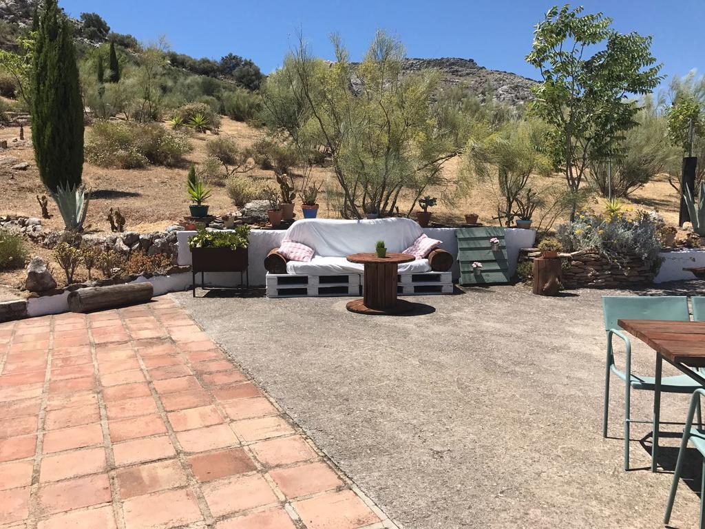 Cortijo Nuevo Alojamiento Rural Cuevas del Becerro Ngoại thất bức ảnh